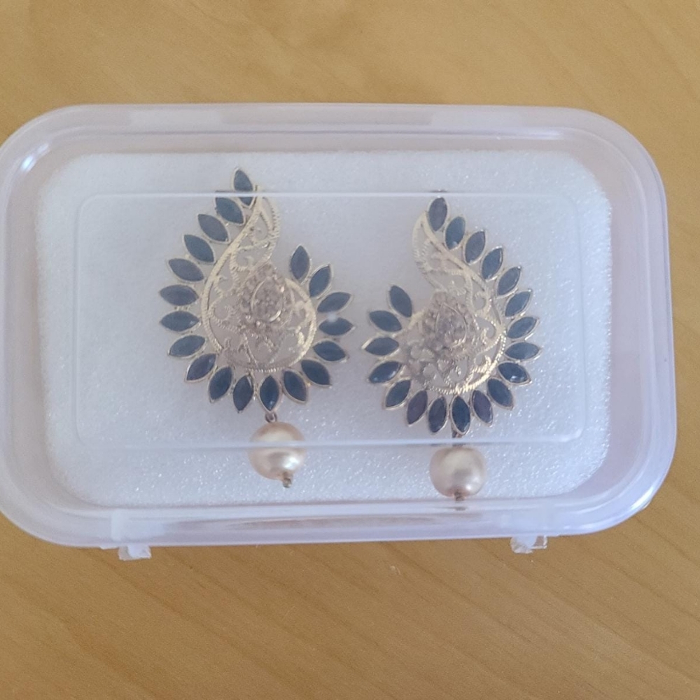 Women's Earrings
